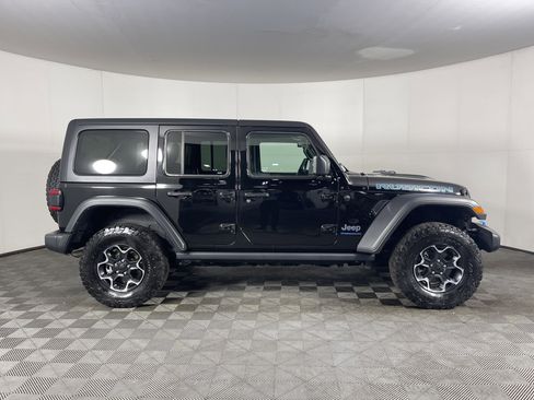 Used 2023 Jeep Wrangler Rubicon w/ Cold Weather Group image 5