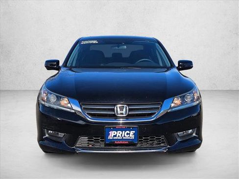 Used 2014 Honda Accord EX image 2