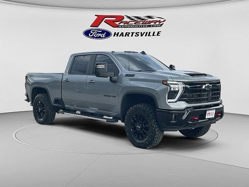 Used 2025 Chevrolet Silverado 2500 LT w/ Trail Boss Package AWD/4WD image 12
