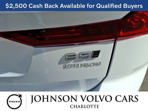 New 2026 Volvo XC60 B5 Ultra w/ Protection Package Premier image 6