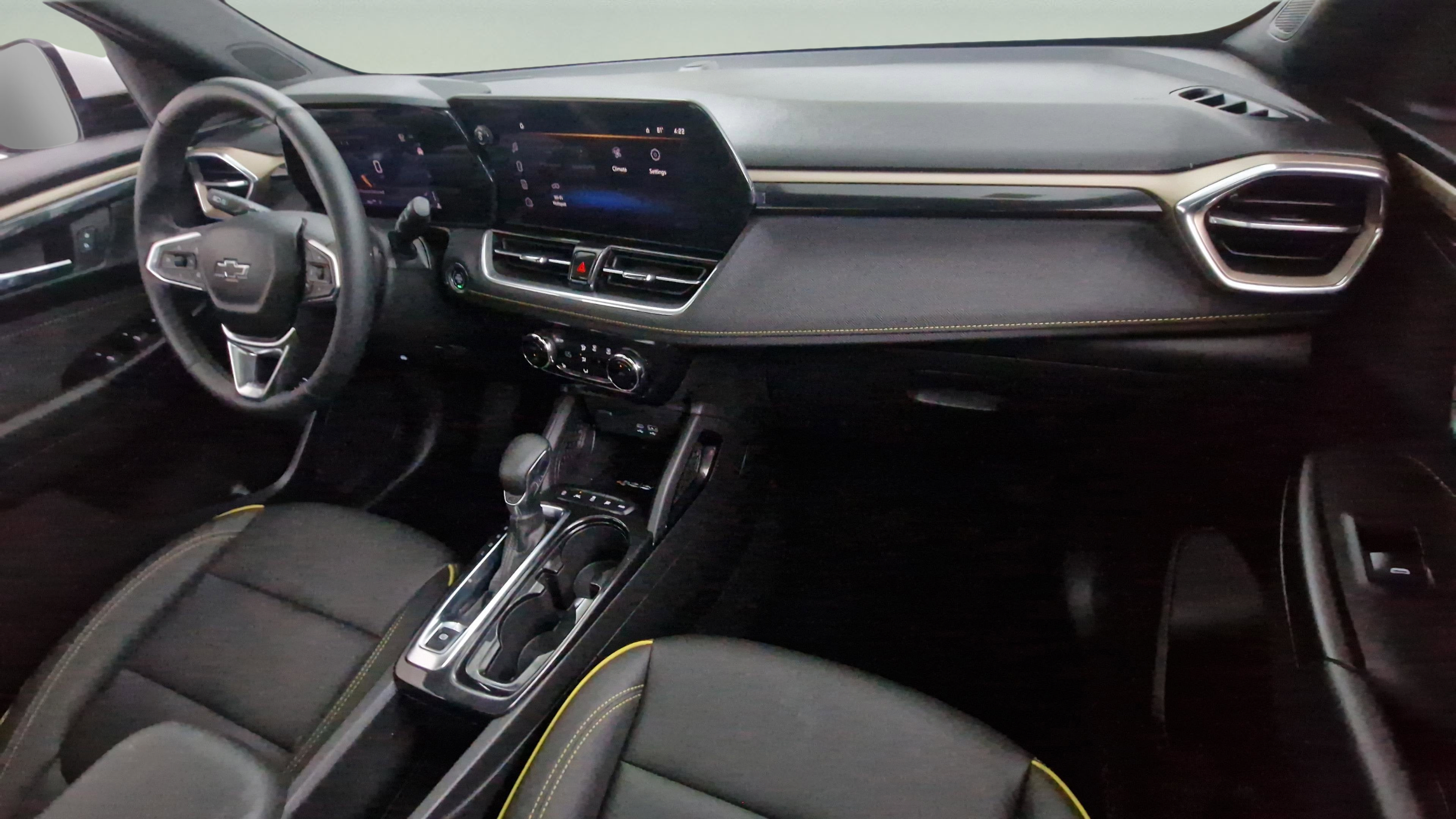 New 2025 Chevrolet TrailBlazer ACTIV w/ Convenience Package AWD/4WD image 13