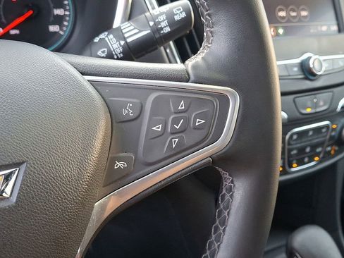 Used 2023 Chevrolet Equinox LT image 21