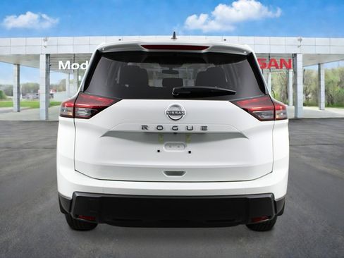New 2026 Nissan Rogue S FWD image 4