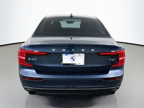 Used 2019 Volvo S60 T6 Momentum w/ Premium Package image 6