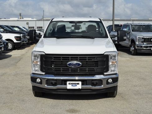 New 2025 Ford F250 XL image 2