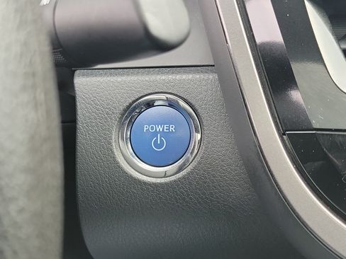 Certified 2022 Toyota Camry LE w/ Audio Upgrade Package FWD image 28