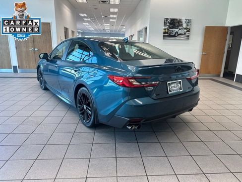 Used 2025 Toyota Camry SE w/ Convenience Package FWD image 15