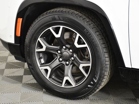 Used 2024 Jeep Wagoneer Series III image 56