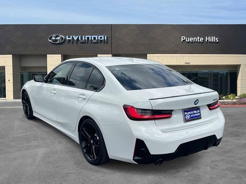 Used 2023 BMW 330i Sedan w/ M Sport Package image 4