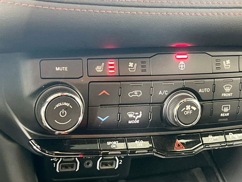 Used 2022 Dodge Durango R/T image 20