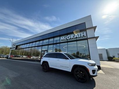 Used 2023 Jeep Grand Cherokee Altitude