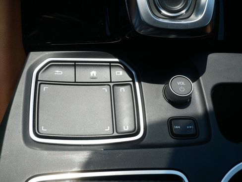 Used 2024 Acura MDX SH-AWD w/ Technology Package image 31