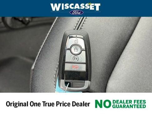 New 2025 Ford Bronco Badlands image 13