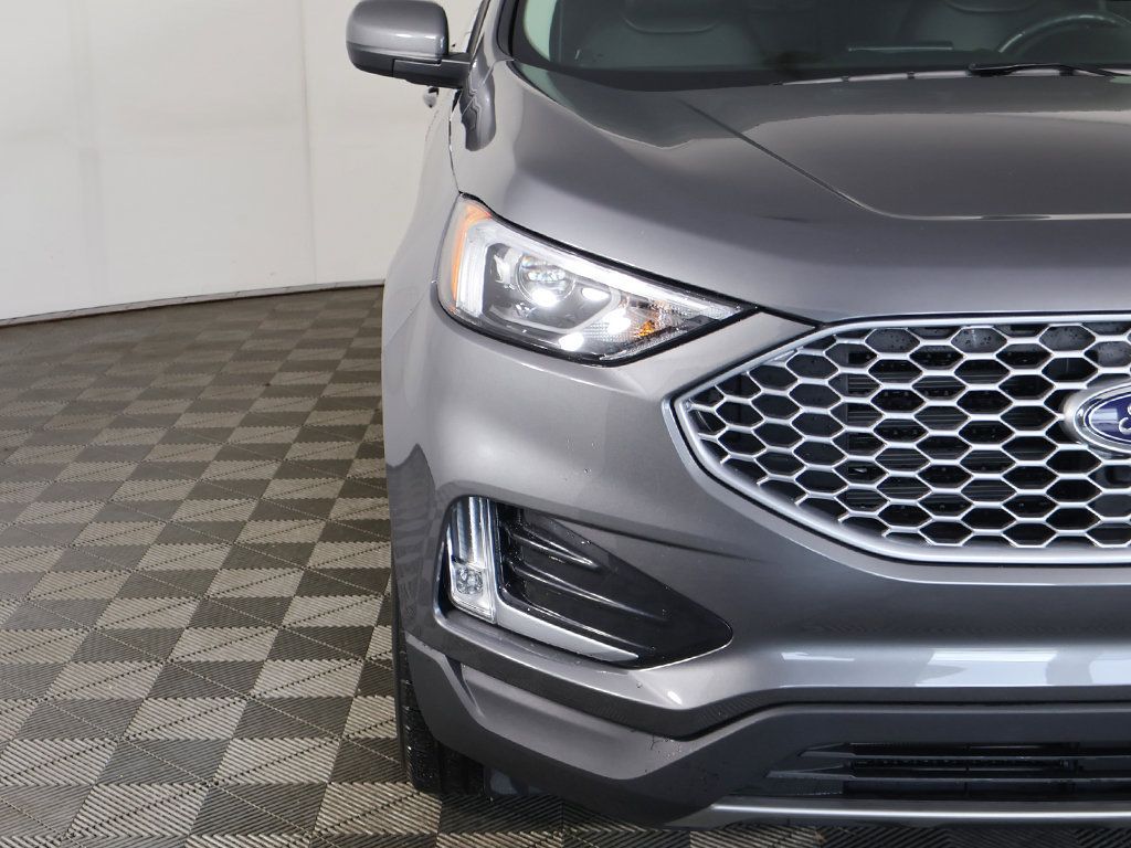 Used 2024 Ford Edge SEL w/ Convenience Package AWD/4WD image 13
