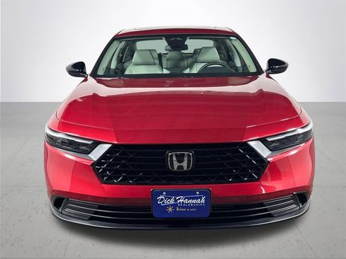 New 2025 Honda Accord SE image 3