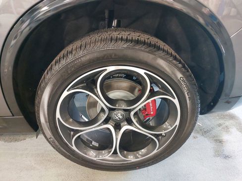 New 2025 Alfa Romeo Stelvio Sprint w/ Veloce Package image 35