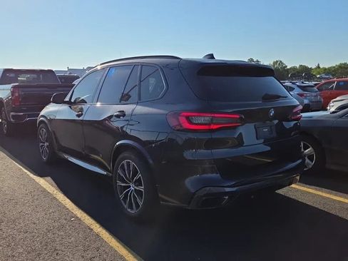 Used 2022 BMW X5 M50i w/ Executive Package AWD/4WD image 2
