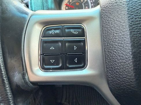 Used 2015 RAM 2500 Laramie AWD/4WD image 22