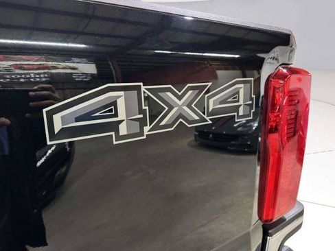 Used 2025 Ford F250 XLT AWD/4WD image 20
