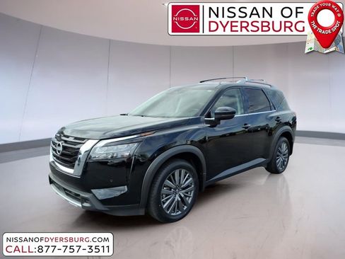Used 2025 Nissan Pathfinder SL w/ SL Premium Package AWD/4WD image 7