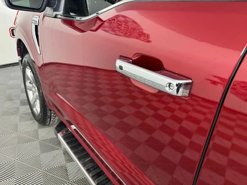 Used 2023 Ford F150 Lariat w/ Trailer Tow Package image 25