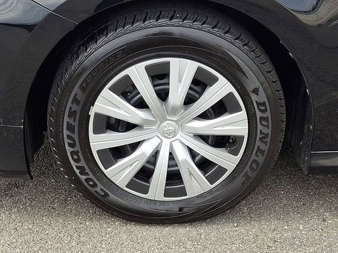 Used 2021 Toyota Camry LE image 8