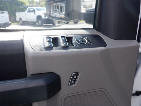 Used 2022 Ford F450 XL w/ Power Equipment Group image 15