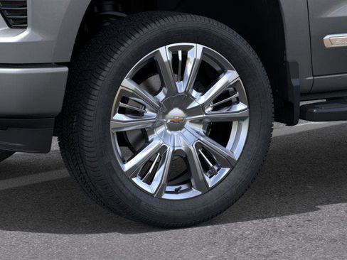 New 2026 Chevrolet Silverado 1500 High Country w/ High Country Premium Package image 9