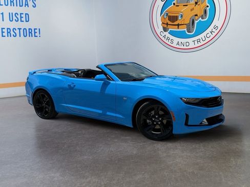 Used 2022 Chevrolet Camaro LT w/ RS Package RWD image 8