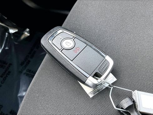 Certified 2025 Ford Bronco Sport Big Bend w/ Convenience Package image 11