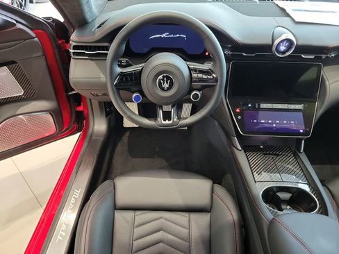 New 2026 Maserati GranCabrio Trofeo AWD/4WD image 10