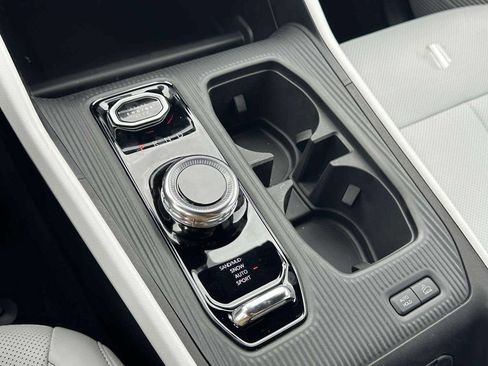 New 2026 Jeep Cherokee Limited AWD/4WD image 11