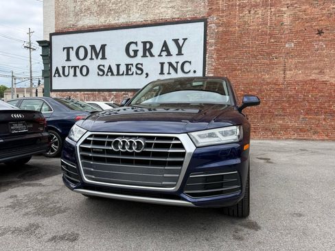 Used 2018 Audi Q5 2.0T Premium Plus w/ Premium Plus Package AWD/4WD image 1