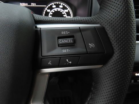 New 2026 Mitsubishi Outlander LE FWD image 13