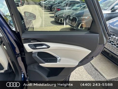 Certified 2025 Audi Q5 Premium w/ Premium Plus AWD/4WD image 24