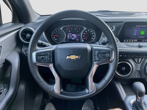 Used 2022 Chevrolet Blazer LT FWD image 11