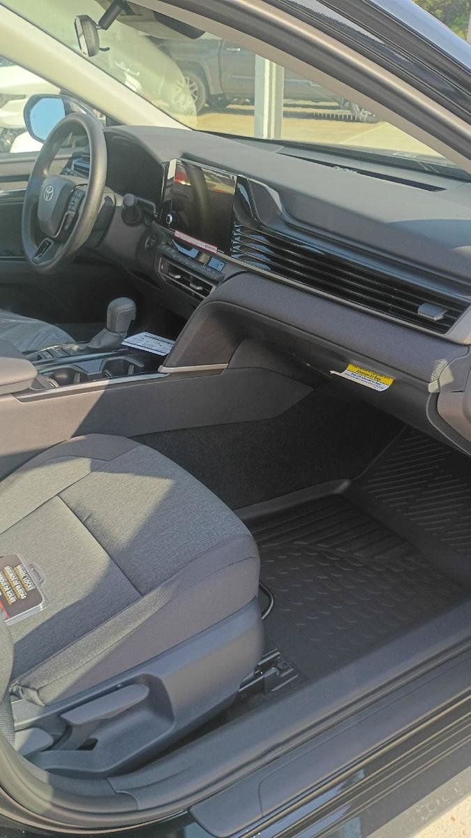 Used 2026 Toyota Camry LE FWD image 20