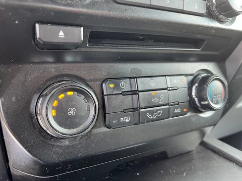 Used 2018 Ford F150 XLT w/ Equipment Group 301A Mid AWD/4WD image 23