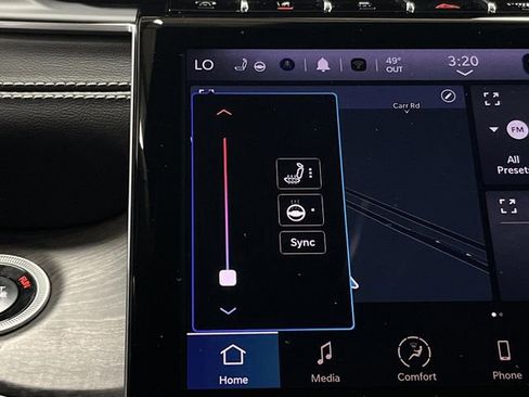 Used 2024 Jeep Grand Cherokee Limited image 8