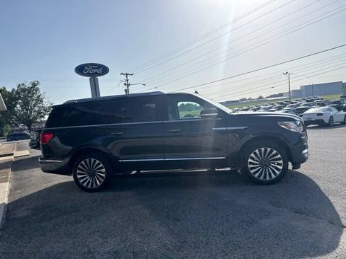 Used 2021 Lincoln Navigator L Reserve w/ Luxury Package AWD/4WD image 15