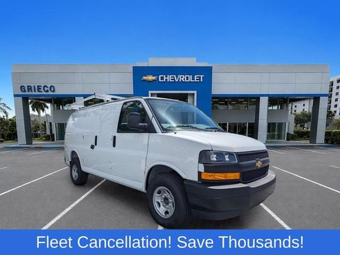 Used 2025 Chevrolet Express 2500 w/ Driver Convenience Package RWD image 1