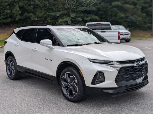 Used 2021 Chevrolet Blazer RS w/ Enhanced Convenience Package FWD image 11