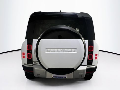Used 2024 Land Rover Defender 110 S AWD/4WD image 6