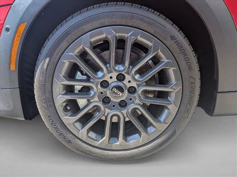Certified 2025 MINI Cooper 4-Door Hardtop FWD image 24