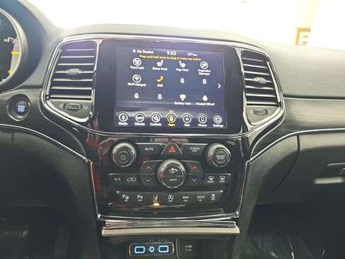 Used 2021 Jeep Grand Cherokee Limited w/ Quick Order Package 28K 80th AWD/4WD image 20