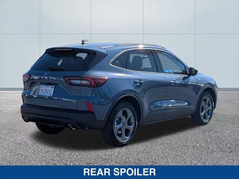 Used 2025 Ford Escape ST-Line w/ Equipment Group 301A image 5