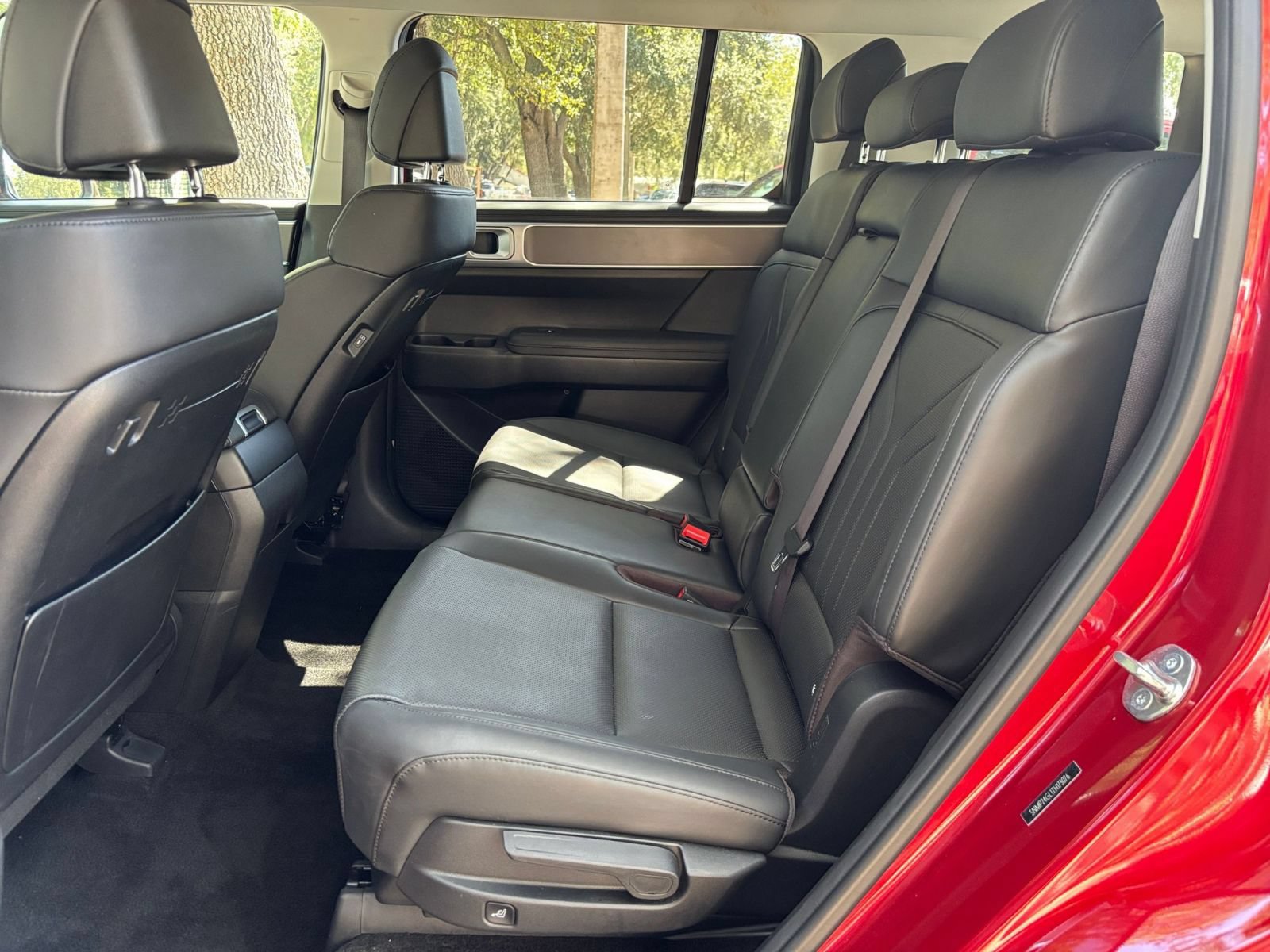 Used 2026 Hyundai Santa Fe SEL FWD image 27