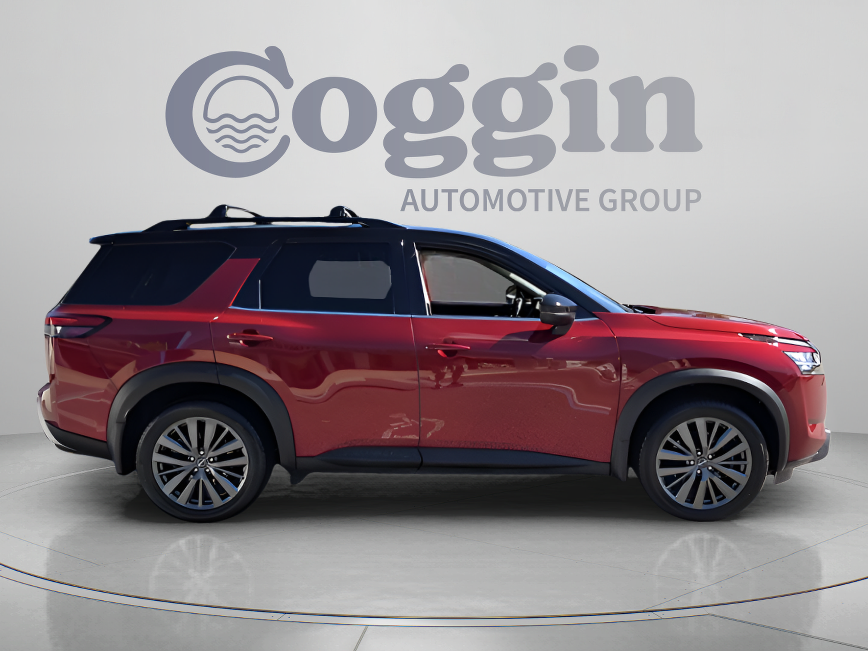 Used 2022 Nissan Pathfinder SL w/ SL Premium Package FWD image 6
