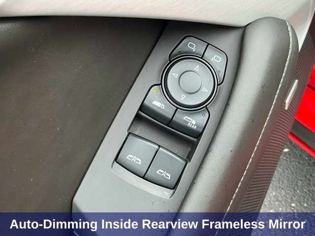 Used 2016 Chevrolet Camaro SS RWD image 15