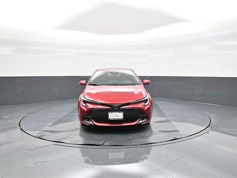 Certified 2025 Toyota Corolla SE image 30